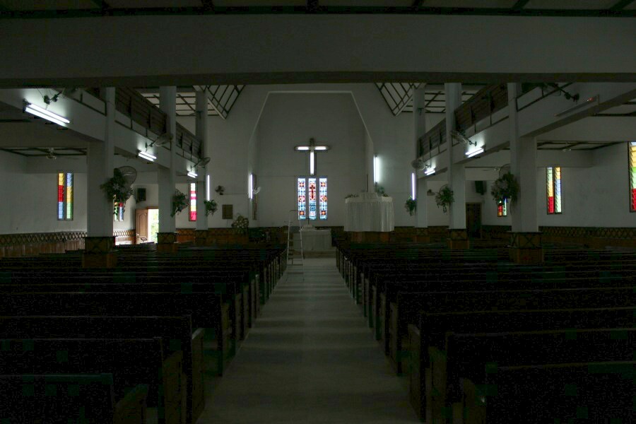 église du centenaire : intérieur