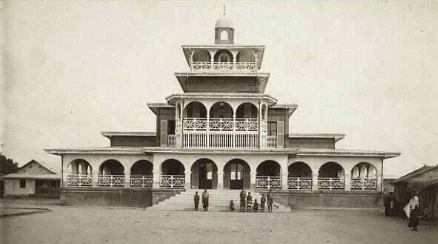 Manga-Bell-Palais-1900