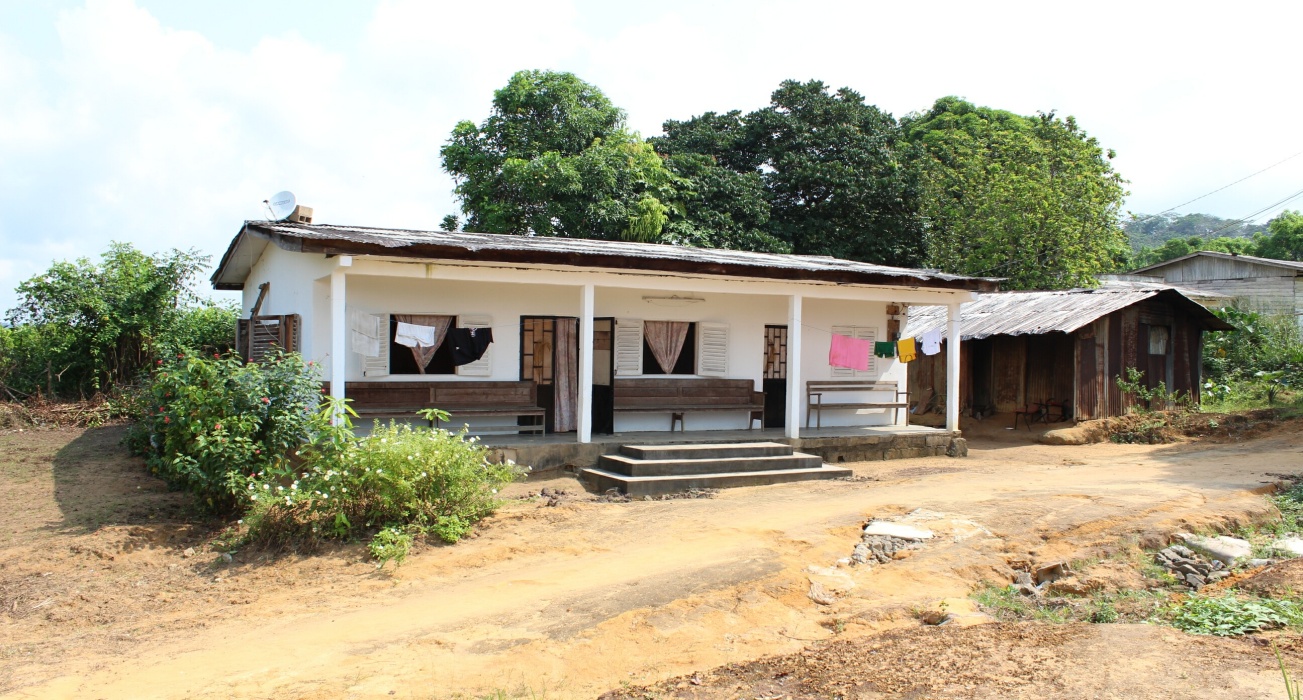 la maison du pasteur de Mangamba